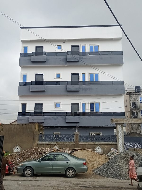 2/3 bedroom flat for Sale @ Ogunsiji close, Allen Avenue Lagos - Image 11